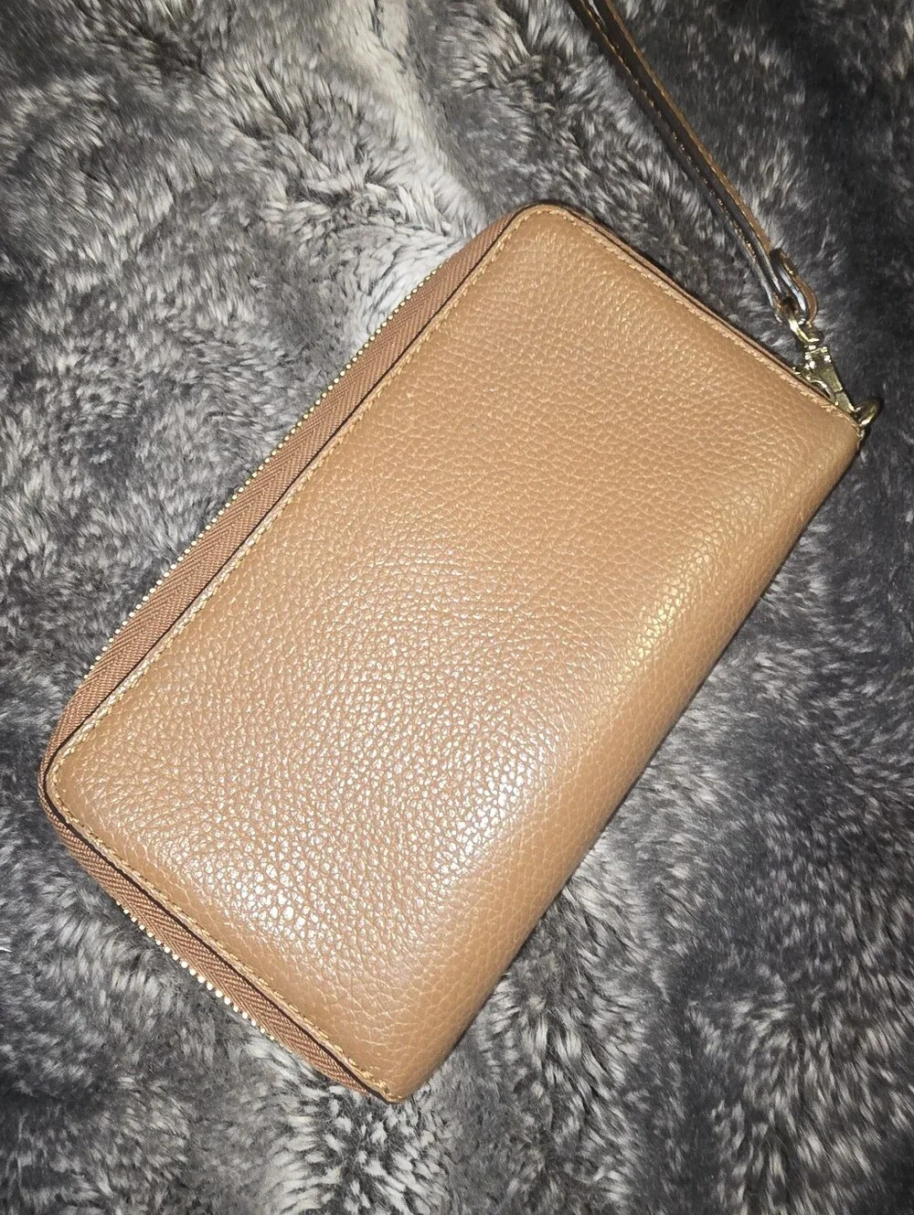 Michael Kors Leather Wallet Mk
